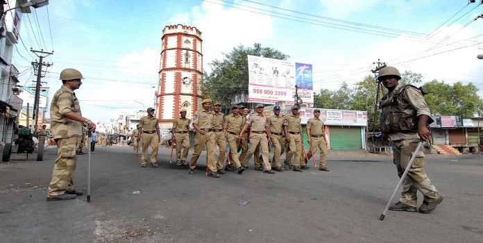 Bandh Started in APheavy security of police